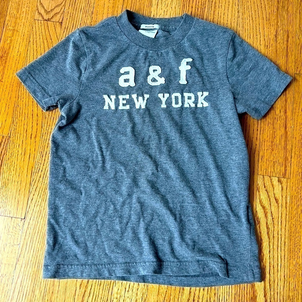 Abercrombie Kids Grey Muscle Tee Size Small